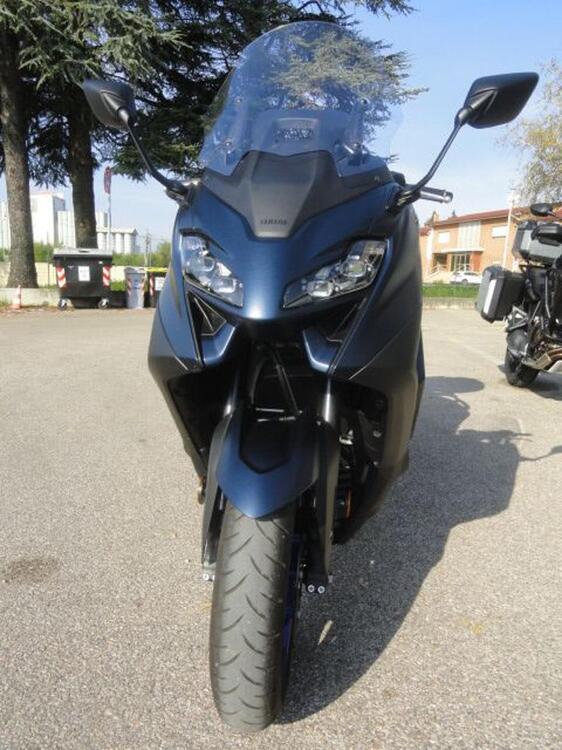 Yamaha T-Max 560 (2022 - 24) (3)