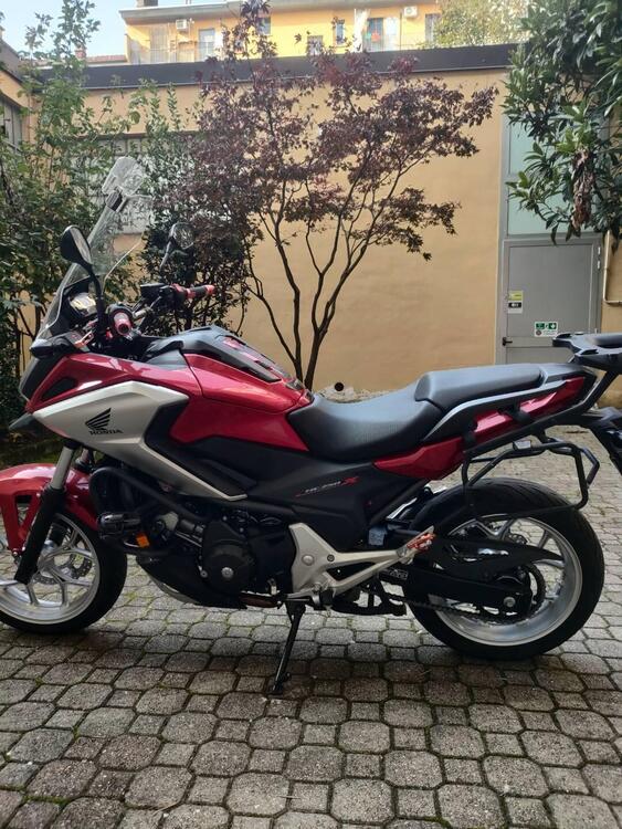 Honda NC 750 X ABS (2016 -17) (2)