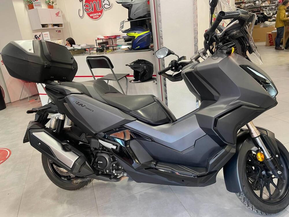 Honda ADV 350 (2022 - 24)