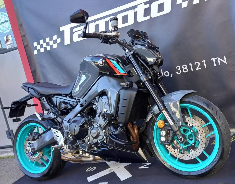 Yamaha MT-09 (2021 - 23) (2)