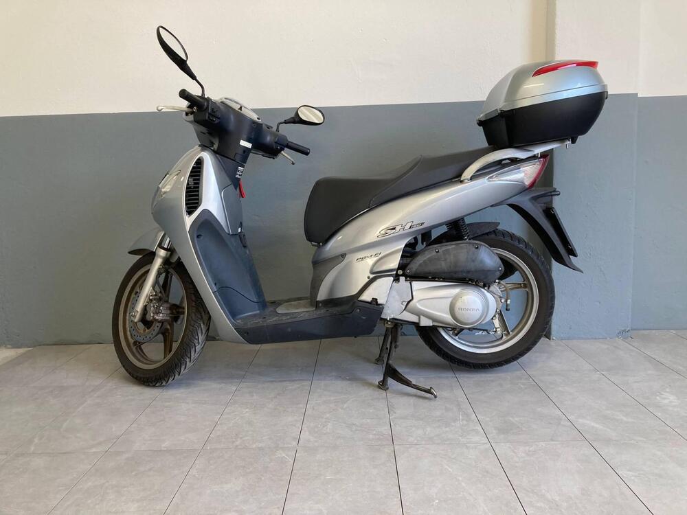 Honda SH 150 i (2005 - 08) (3)