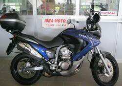 Honda Transalp XL 700 V (2007 - 2013) usata