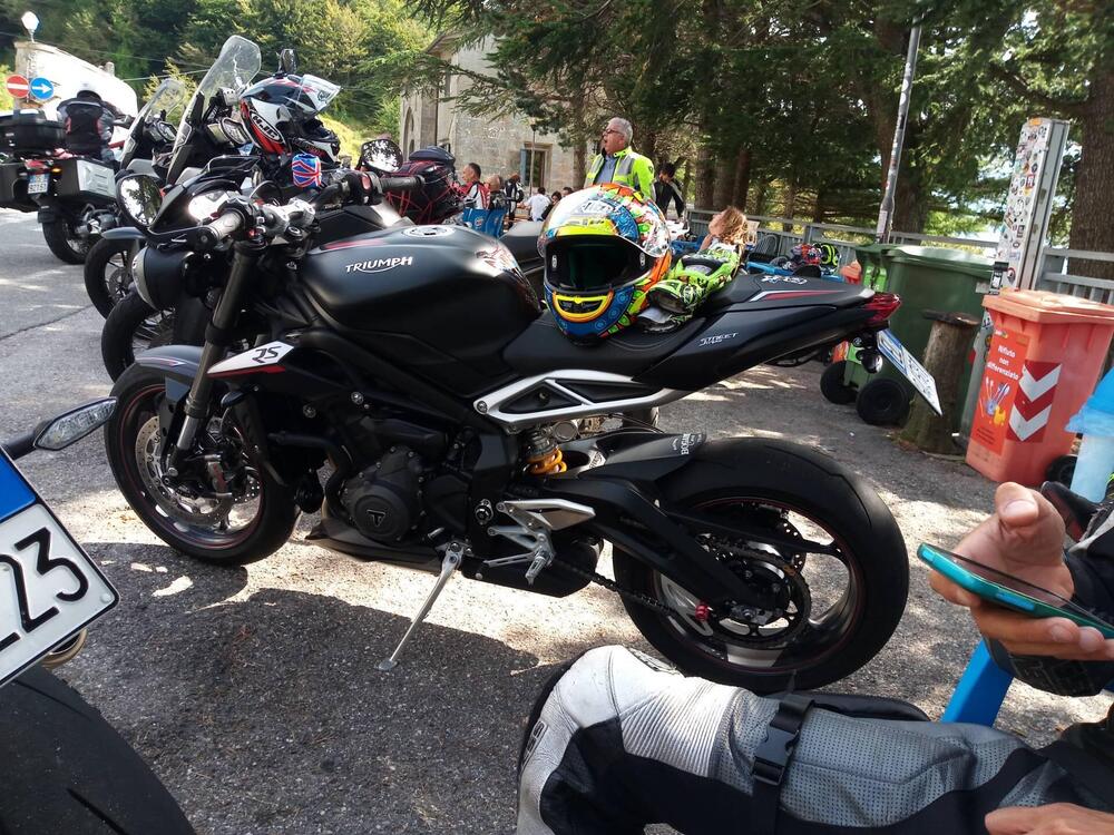 Triumph Street Triple RS (2020 - 22) (3)