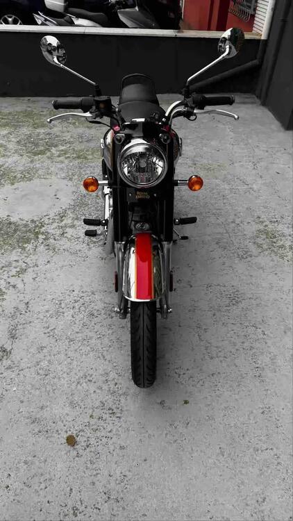 Royal Enfield Classic 350 (2021 - 24) (3)