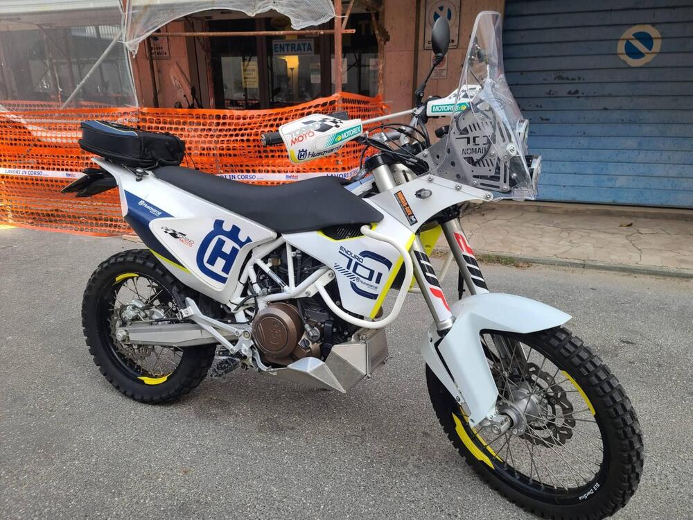 Husqvarna 701 Enduro (2017 - 19) (2)