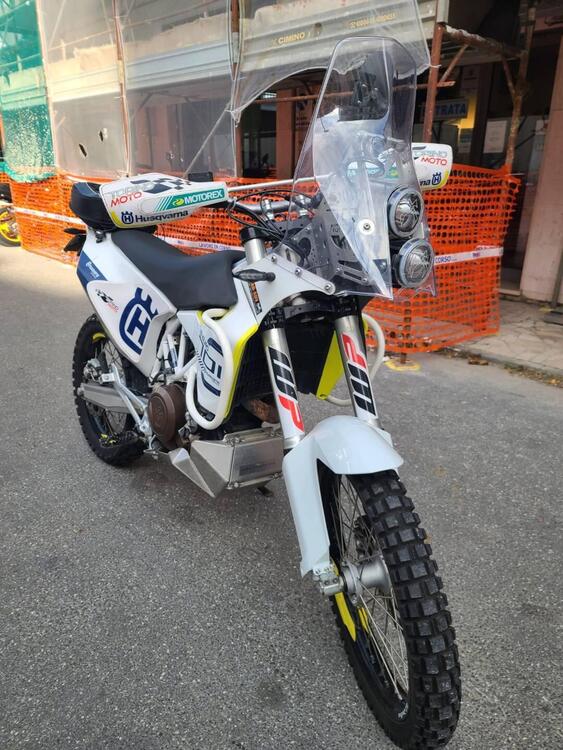 Husqvarna 701 Enduro (2017 - 19) (4)