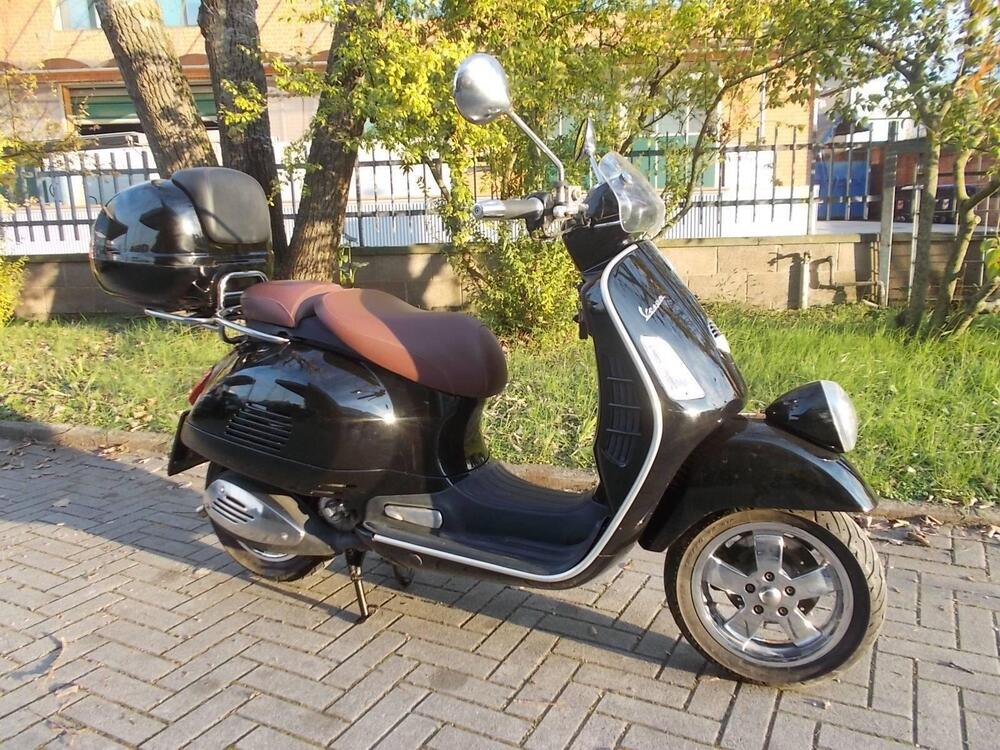 Vespa GTV 300 Via Montenapoleone ABS (2010 - 16)