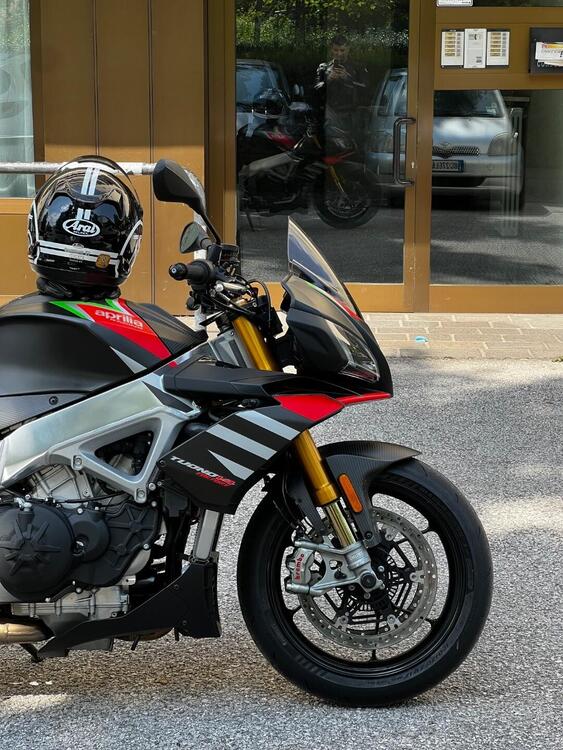 Aprilia Tuono 1100 V4 Factory (2019 - 20) (3)