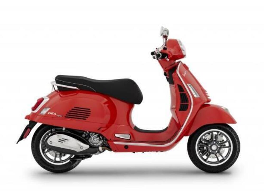 Vespa GTS 310 Super (2025) (2)