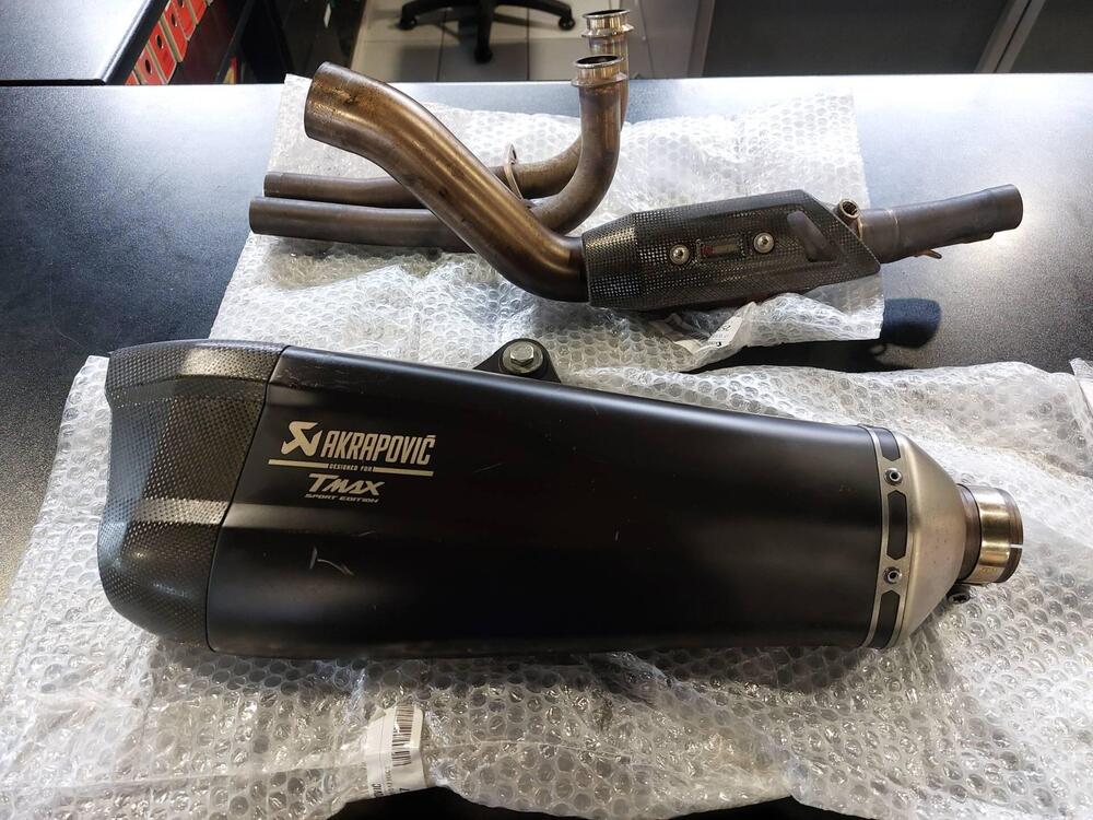 Scarico Completo Akrapovic Yamaha TMAX 530 17-19