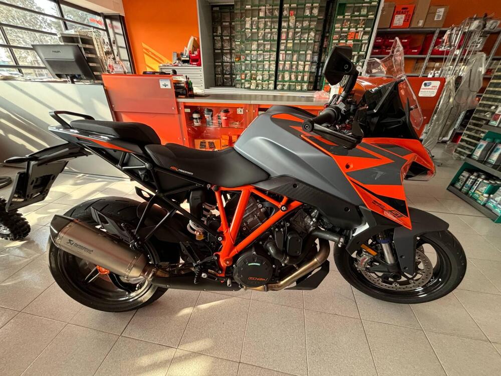 KTM 1290 Super Duke GT (2022 - 24)