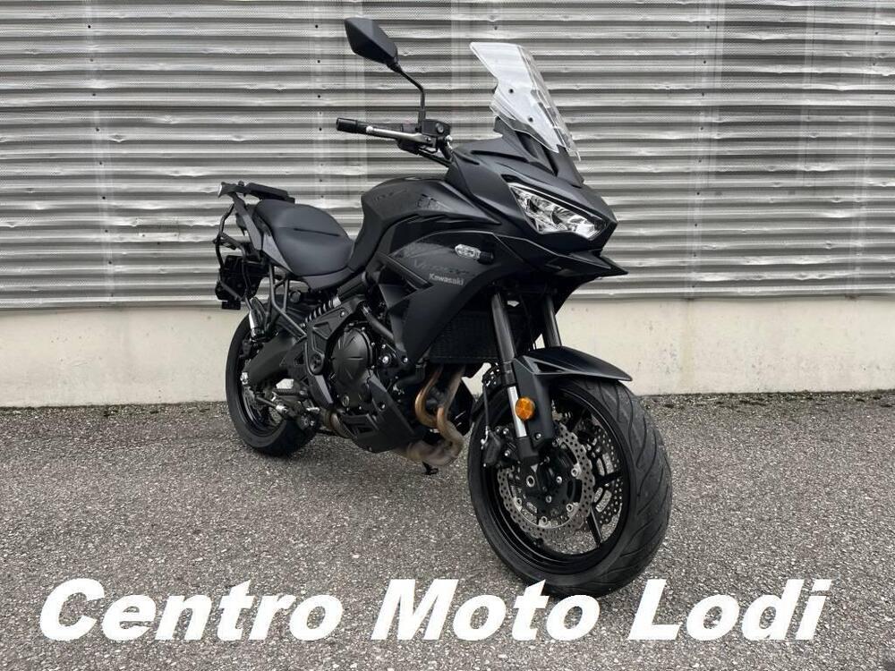 Kawasaki Versys 650 (2021 - 25) (2)