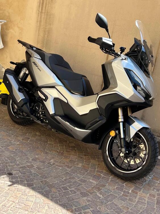 Honda ADV 350 (2022 - 24) (5)