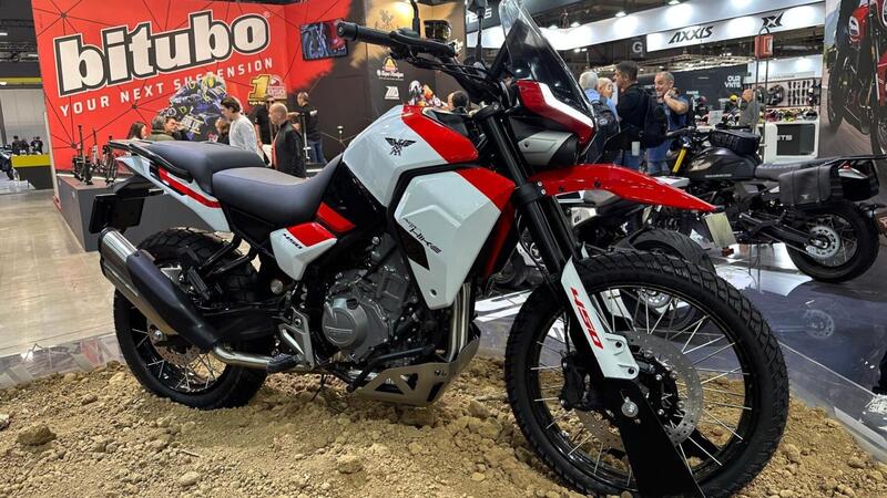 Moto Morini Alltrhike 450 a EICMA 2024 [VIDEO]