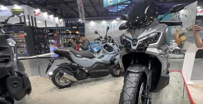 SYM con tutta la sua gamma a EICMA 2024 [VIDEO]