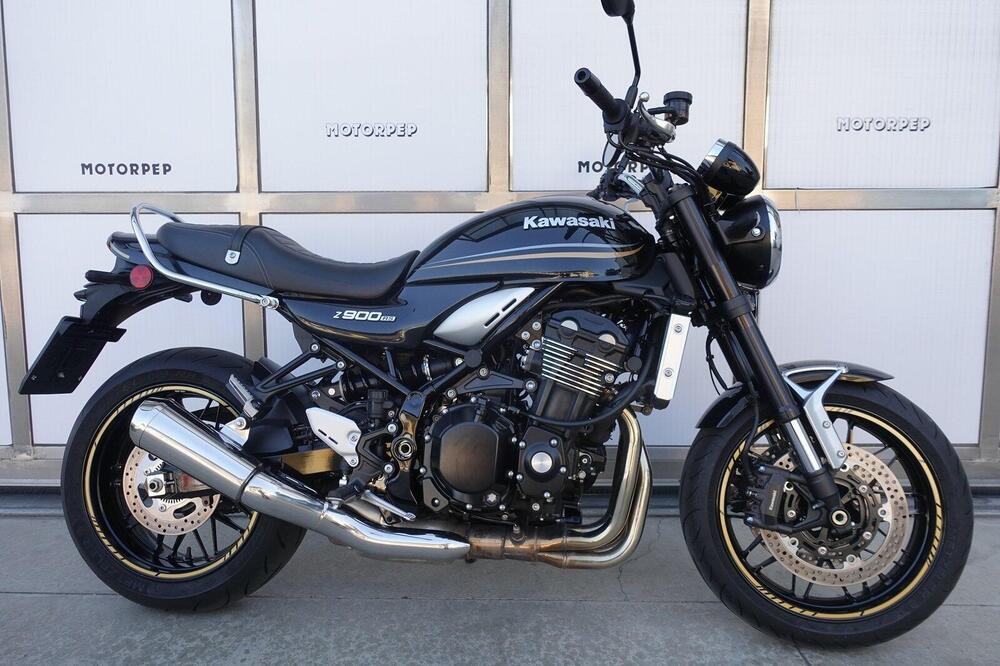 Kawasaki Z 900 RS (2021) (2)