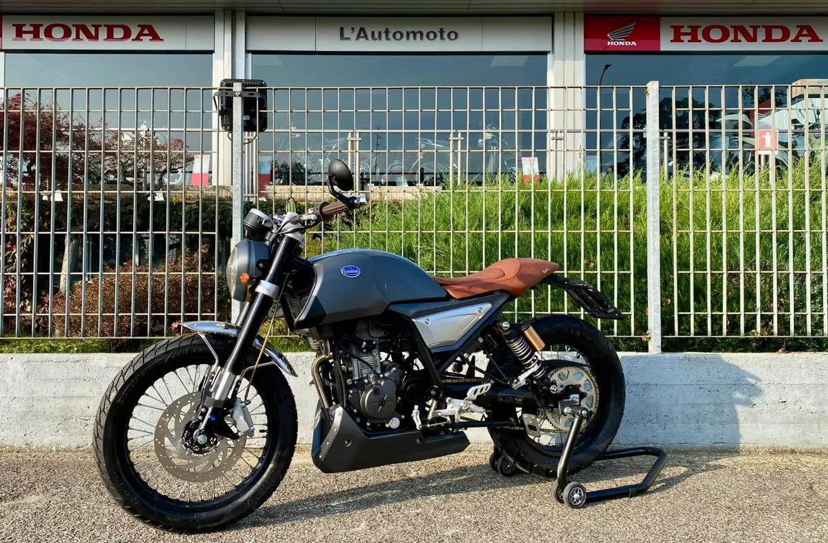 FB Mondial HPS 125 (2017 - 19) (2)