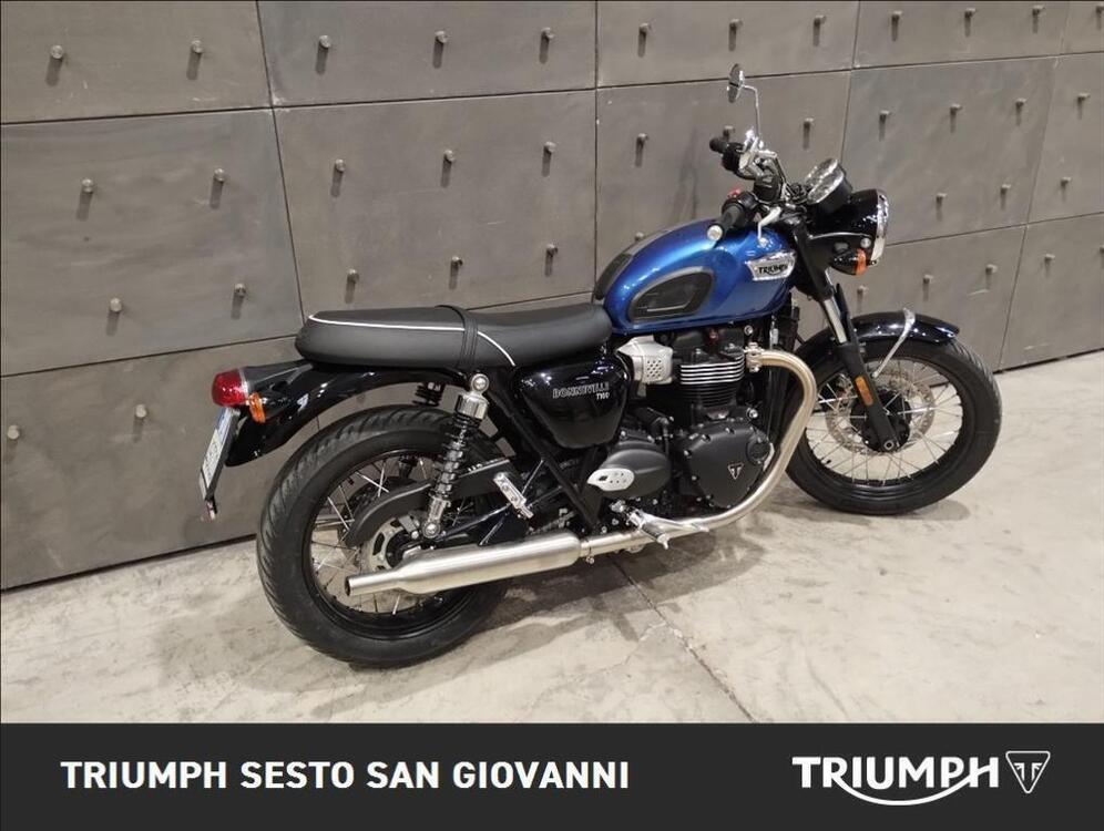 Triumph Bonneville T100 Chrome Edition (2023) (2)