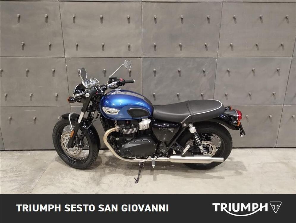 Triumph Bonneville T100 Chrome Edition (2023) (4)