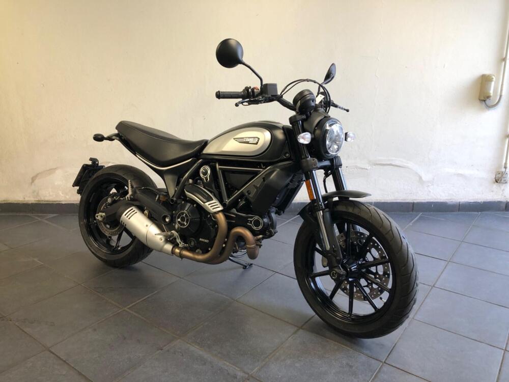 Ducati Scrambler 800 Icon Dark (2021 - 22) (3)