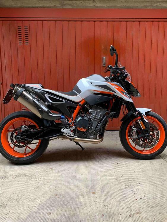 KTM 890 Duke R (2020)