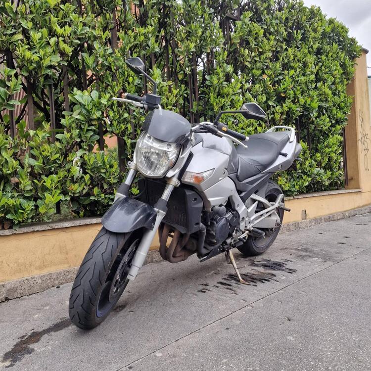 Suzuki GSR 600 (2006 - 11)