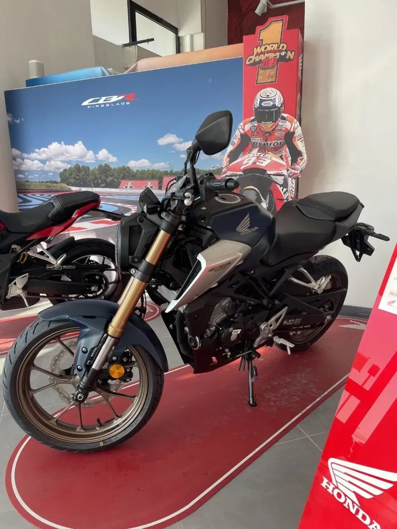 Honda CB 125 R (2021 - 23)