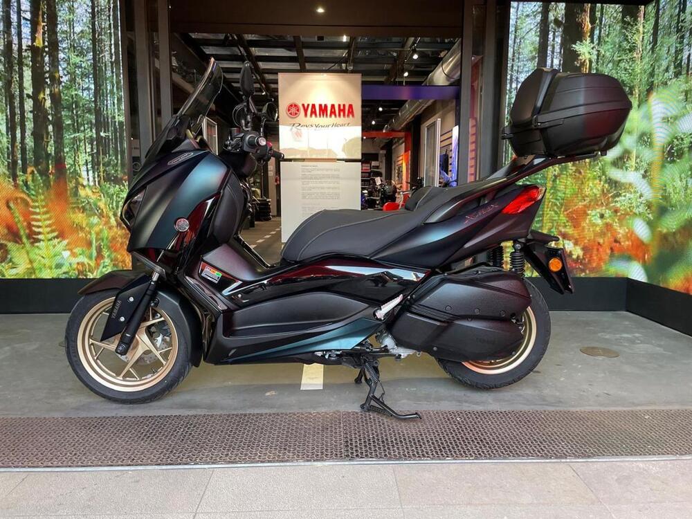 Yamaha X-Max 300 Tech Max (2021 - 24) (4)