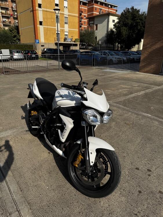 Triumph Street Triple R (2009 - 12) (4)