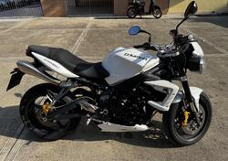 Triumph Street Triple R (2009 - 12) usata