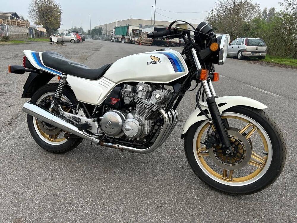 Honda CB 750 F BOL D'OR (2)