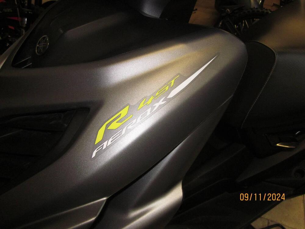 Yamaha Aerox 50 R 4t (2018 - 20) (3)