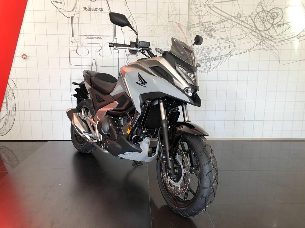 Honda NC 750 X (2021 - 24) (2)