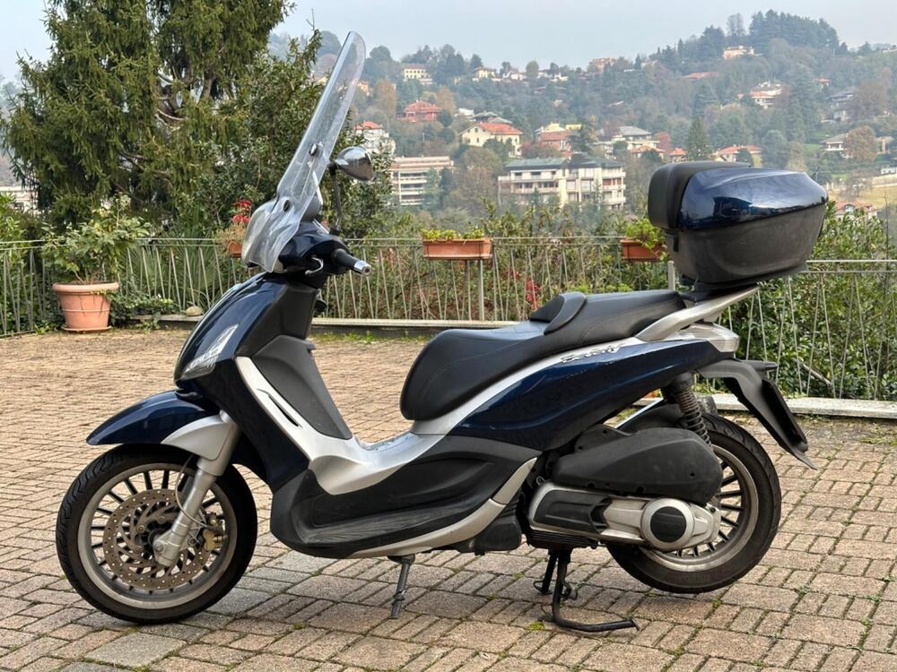 Piaggio Beverly 300 i.e. (2010 - 16)