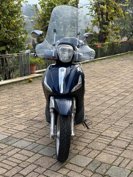 Piaggio Beverly 300 i.e. (2010 - 16) (2)