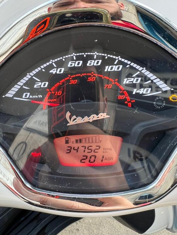 Vespa GTS 300 Super Hpe (2018 - 19)