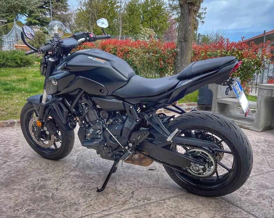 Yamaha MT-07 (2021 - 24) (2)