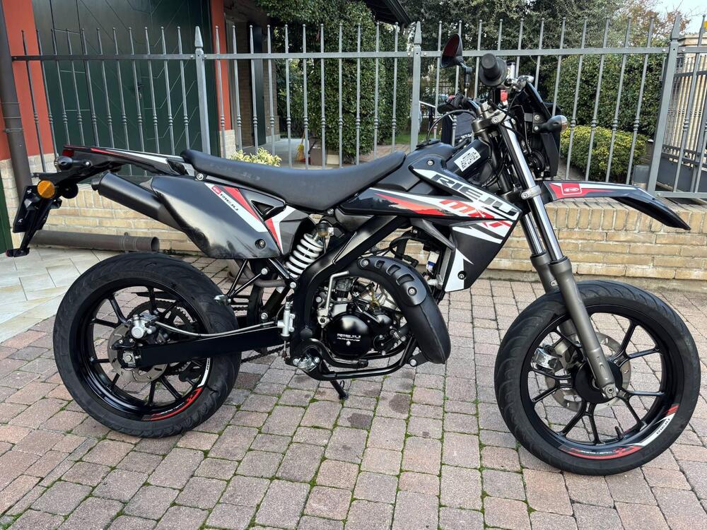 Rieju MRT 50 Motard (2018 - 20) (2)