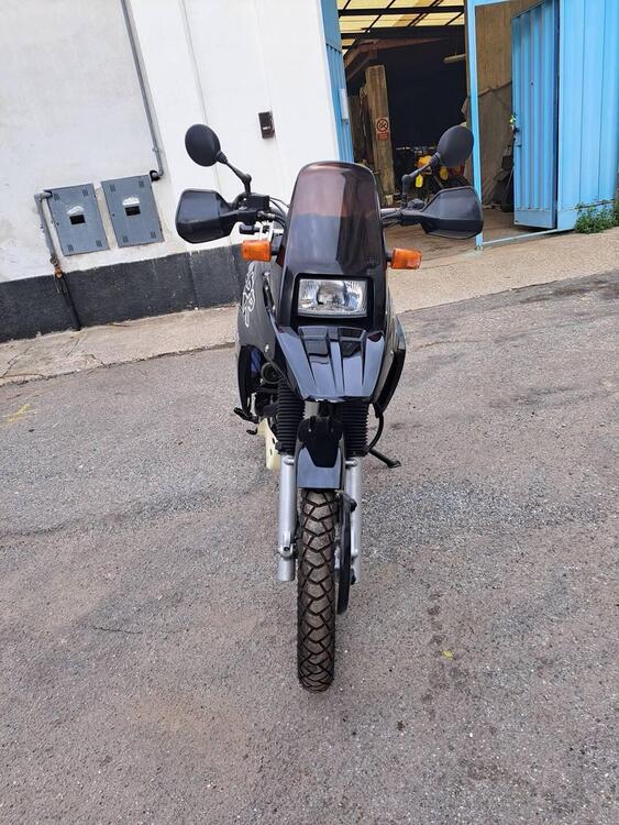 Suzuki DR Big 800 S (4)