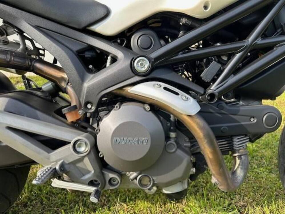 Ducati Monster 696 (2008 - 13) (5)