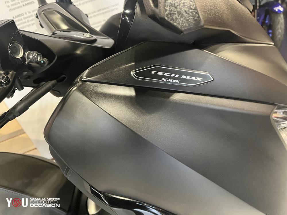 Yamaha X-Max 300 Tech Max (2020) (4)