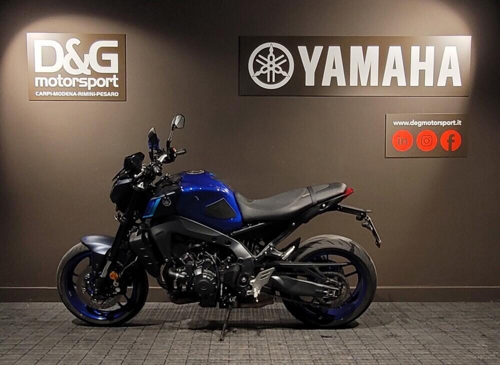 Yamaha MT-09 (2021 - 23) (2)