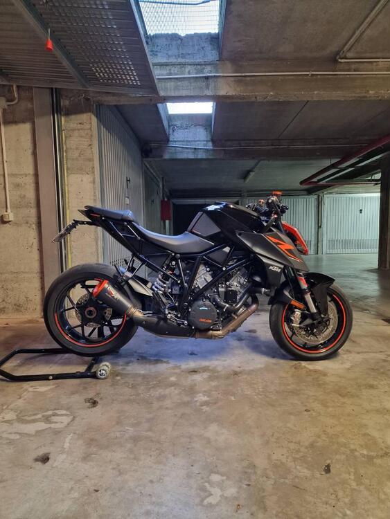 KTM 1290 Super Duke R ABS (2017 - 18) (3)