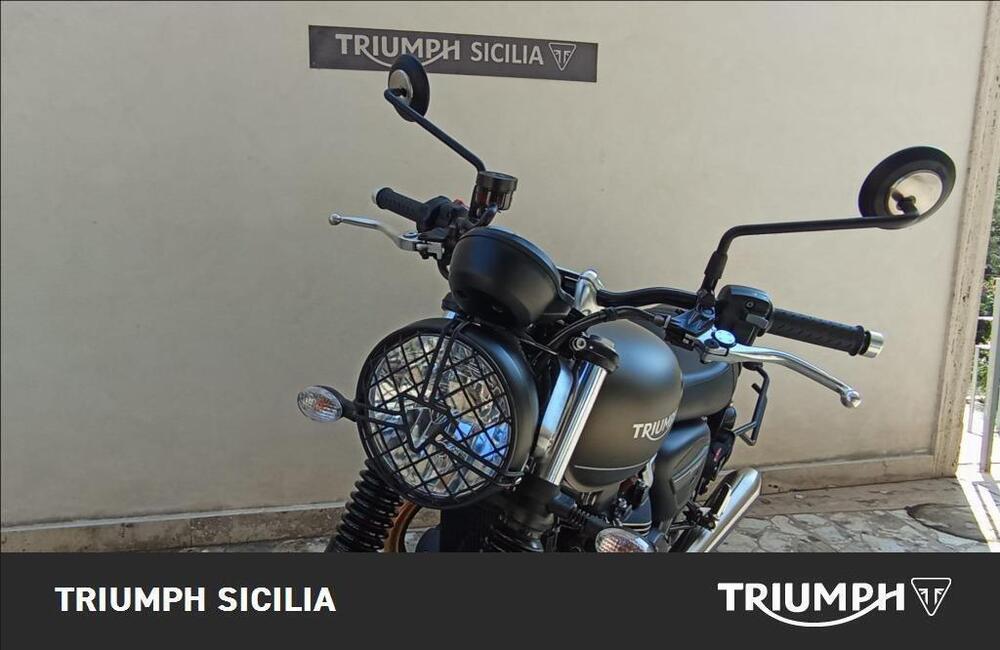 Triumph Street Twin 900 (2021 - 22) (5)