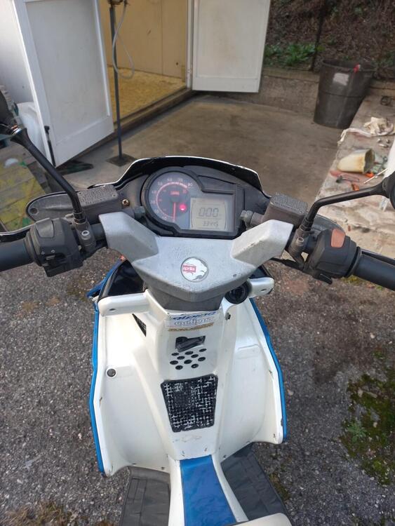 Aprilia SR 50 R (2012 - 17) (3)