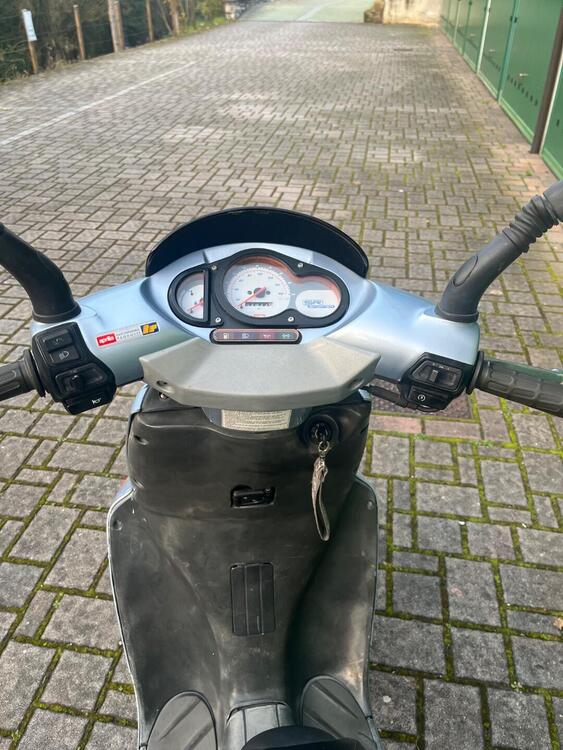 Aprilia SR 125 Cat (2000 - 02) (5)