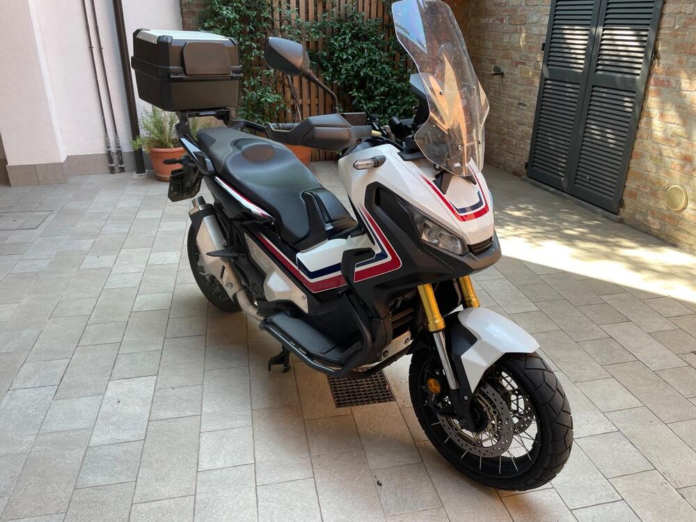 Honda X-ADV 750 (2017) (2)