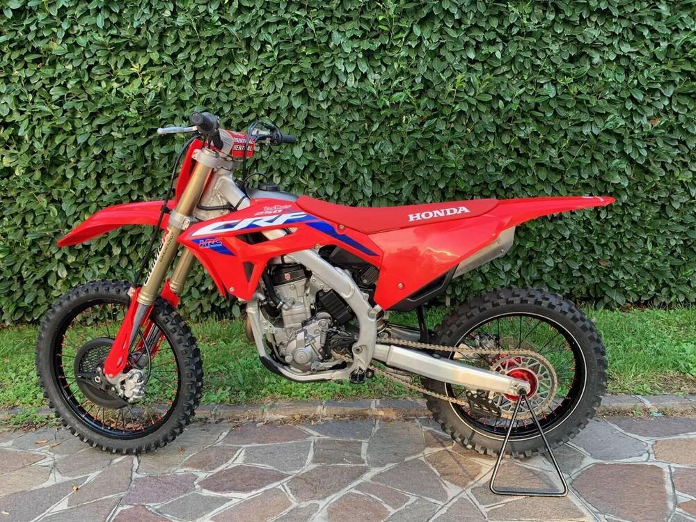 Honda CRF 250 R (2024) (2)