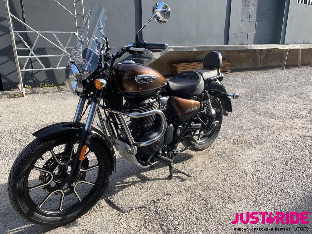 Royal Enfield Meteor 350 Supernova (2021 - 24) (3)