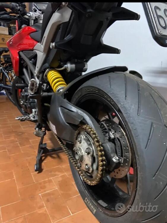 Ducati Hyperstrada 821 (2013 - 15) (4)